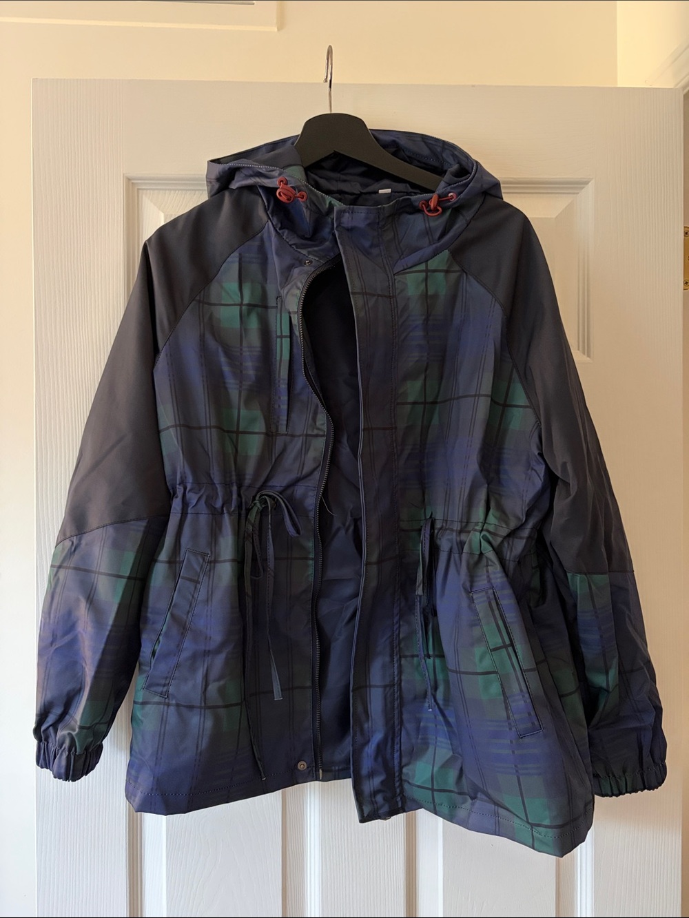 Damson Madder Dupe Plaid Hooded Raincoat in Navy and Green